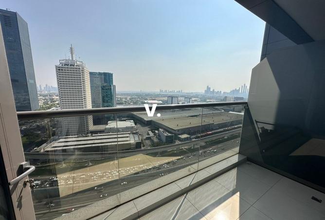 Rent in Duja Tower: Great Layout with City View | Close to Metro ...