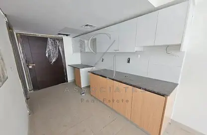 Apartment - 1 Bathroom for sale in Wind Tower 2 - JLT Cluster B - Jumeirah Lake Towers - Dubai