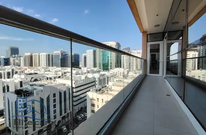 Apartment - 2 Bedrooms - 3 Bathrooms for rent in United Square - Al Khalidiya - Abu Dhabi