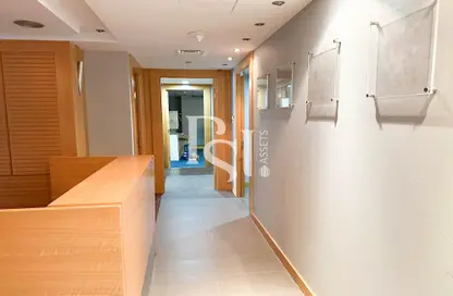 Office Space - Studio - 1 Bathroom for rent in Al Neem Tower - Khalifa Street - Abu Dhabi