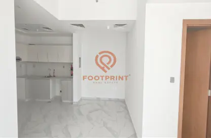 Apartment - 1 Bedroom - 2 Bathrooms for rent in Millennium Binghatti Residences - Business Bay - Dubai