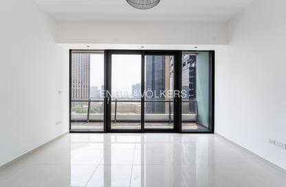 Apartment - 1 Bedroom - 2 Bathrooms for rent in Silverene Tower B - Silverene - Dubai Marina - Dubai