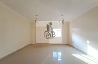 Apartment - 1 Bathroom for rent in Al Hafeet Tower 8 - Al Nahda - Sharjah