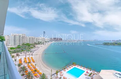 Apartment - 2 Bedrooms - 2 Bathrooms for sale in Azure Residences - Palm Jumeirah - Dubai