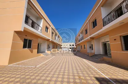 Duplex - 4 Bedrooms - 4 Bathrooms for rent in Al Qusaidat - Ras Al Khaimah