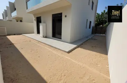 Villa - 4 Bedrooms - 5 Bathrooms for rent in Nasma Residence - Al Tai - Sharjah