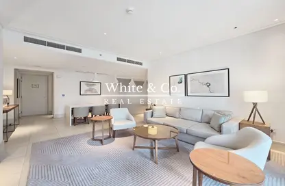 Apartment - 2 Bedrooms - 3 Bathrooms for rent in Vida Residence Downtown - Downtown Dubai - Dubai