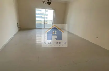 Apartment - 2 Bedrooms - 2 Bathrooms for rent in Al Qasba - Sharjah