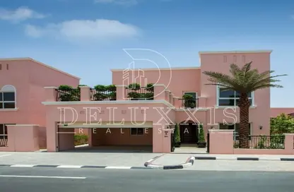 Villa - 4 Bedrooms - 6 Bathrooms for sale in Nad Al Sheba 3 - Nad Al Sheba - Dubai