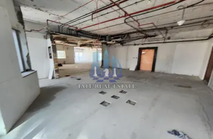 Half Floor - Studio - 1 Bathroom for rent in Al Bateen - Abu Dhabi