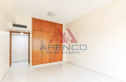 Apartment - 2 Bedrooms - 2 Bathrooms for rent in Silver Sands 1 - Mankhool - Bur Dubai - Dubai