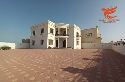 Villa - 4 Bedrooms - 5 Bathrooms for rent in Al Dhait South - Al Dhait - Ras Al Khaimah