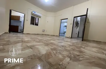 Apartment - 1 Bathroom for rent in Muroor Area - Abu Dhabi