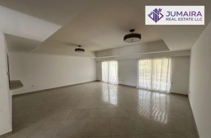 Townhouse - 3 Bedrooms - 5 Bathrooms for rent in Bayti Townhouses - Al Hamra Village - Ras Al Khaimah