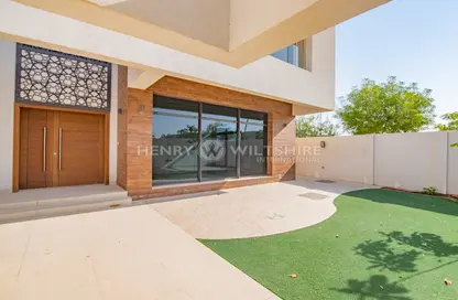 Villa - 4 Bedrooms - 5 Bathrooms for rent in West Yas - Yas Island - Abu Dhabi