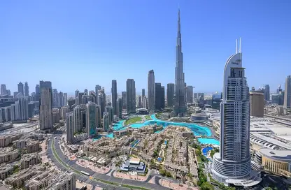 Apartment - 3 Bedrooms - 3 Bathrooms for rent in Burj Royale - Downtown Dubai - Dubai