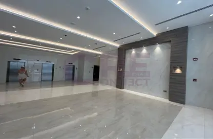 Apartment - 3 Bedrooms - 6 Bathrooms for rent in Al Raha Beach - Abu Dhabi