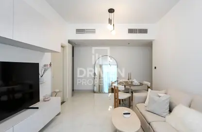 Apartment - 1 Bedroom - 2 Bathrooms for sale in Uniestate Supreme Residence - Arjan - Dubai