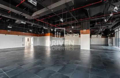 Retail - Studio for rent in Midtown Central Majan - Majan - Dubai Land - Dubai