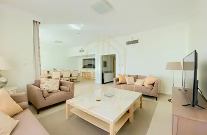 Apartment - 3 Bedrooms - 2 Bathrooms for rent in Al Bateen Residences - Jumeirah Beach Residence - Dubai