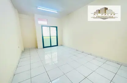 Apartment - 2 Bedrooms - 1 Bathroom for rent in New Al Taawun Road - Al Taawun - Sharjah