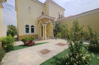 Villa - 3 Bedrooms - 4 Bathrooms for rent in Legacy - Jumeirah Park - Dubai