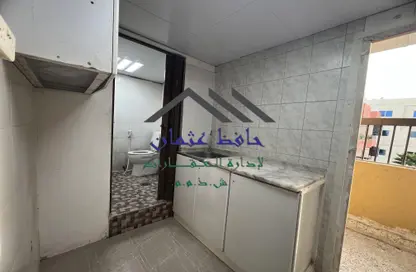 Apartment - Studio - 1 Bathroom for rent in Al Manaseer - Abu Dhabi