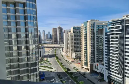 Apartment - 1 Bedroom - 2 Bathrooms for rent in Bayz by Danube - Business Bay - Dubai