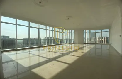 Apartment - 3 Bedrooms - 4 Bathrooms for rent in Al Sawari Tower - Al Khalidiya - Abu Dhabi