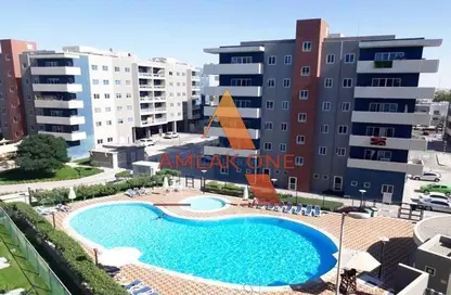 Apartment - 2 Bedrooms - 3 Bathrooms for sale in Tower 21 - Al Reef Downtown - Al Reef - Abu Dhabi