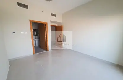 Apartment - 2 Bedrooms - 2 Bathrooms for rent in Golf Tower - Emirates City - Ajman