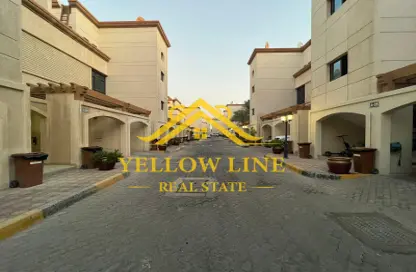 Villa - 3 Bedrooms - 4 Bathrooms for rent in Ministries Complex - Khalifa Park - Eastern Road - Abu Dhabi