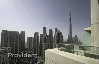 Apartment - 2 Bedrooms - 3 Bathrooms for rent in Vida Residence Downtown - Downtown Dubai - Dubai