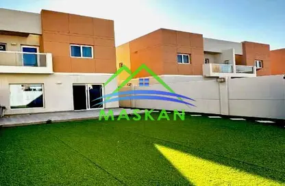 Villa - 3 Bedrooms - 4 Bathrooms for rent in Manazel Al Reef 2 - Al Samha - Abu Dhabi