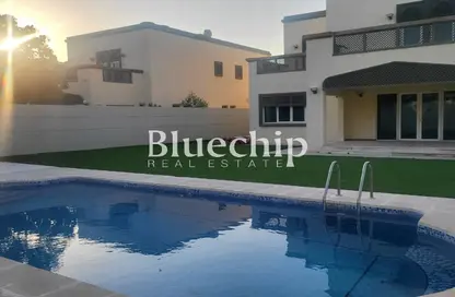 Villa - 4 Bedrooms - 5 Bathrooms for rent in Regional - Jumeirah Park - Dubai