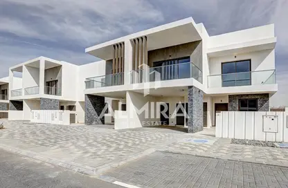 Villa - 3 Bedrooms - 4 Bathrooms for sale in Redwoods - Yas Acres - Yas Island - Abu Dhabi