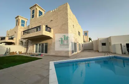 Villa - 5 Bedrooms - 6 Bathrooms for rent in Jumeirah 3 Villas - Jumeirah 3 - Jumeirah - Dubai