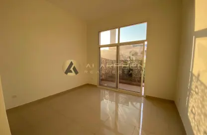 Apartment - 1 Bedroom - 2 Bathrooms for rent in Royal JVC Building - Jumeirah Village Circle - Dubai