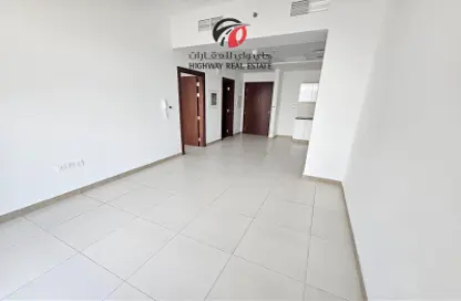 Apartment - 1 Bedroom - 2 Bathrooms for rent in Binghatti Gateway - Al Jaddaf - Dubai