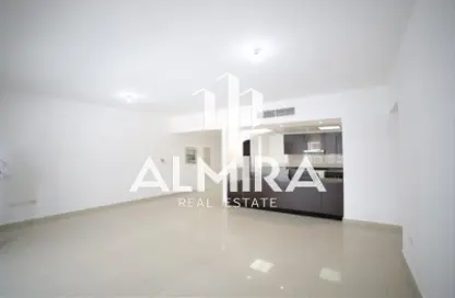 Apartment - 2 Bedrooms - 3 Bathrooms for sale in Tower 12 - Al Reef Downtown - Al Reef - Abu Dhabi