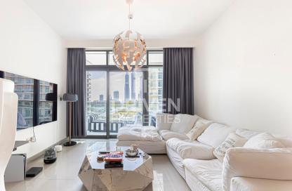 Apartment - 1 Bedroom - 1 Bathroom for sale in Beach Vista - EMAAR Beachfront - Dubai Harbour - Dubai