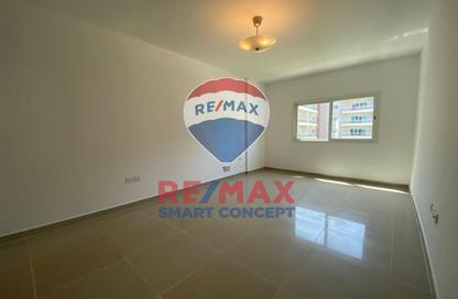 Apartment - 3 Bedrooms - 4 Bathrooms for sale in Tower 10 - Al Reef Downtown - Al Reef - Abu Dhabi