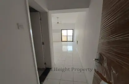 Apartment - 2 Bedrooms - 2 Bathrooms for rent in Budaniq Building - Abu shagara - Sharjah