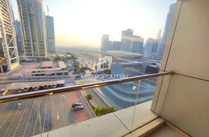 Apartment - 1 Bathroom for rent in Global Lake View - JLT Cluster E - Jumeirah Lake Towers - Dubai