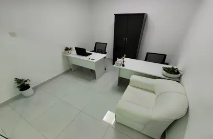 Office Space - Studio - 1 Bathroom for rent in Aspin Tower - Sheikh Zayed Road - Dubai