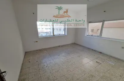 Apartment - 1 Bedroom - 1 Bathroom for rent in Abu shagara - Sharjah