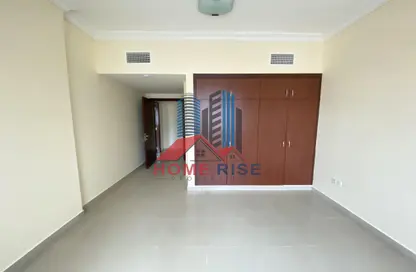 Apartment - 2 Bedrooms - 3 Bathrooms for rent in Taliatela Street - Al Nahda - Sharjah