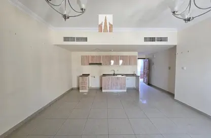 Apartment - 1 Bathroom for rent in Street 20 - Al Nahda - Sharjah