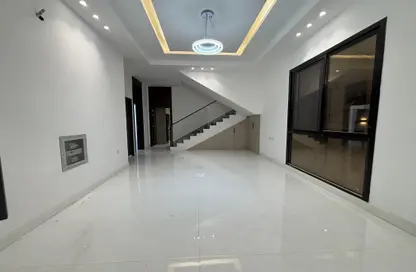 Villa - 5 Bedrooms - 7 Bathrooms for sale in Al Yasmeen 1 - Al Yasmeen - Ajman