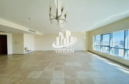 Apartment - 3 Bedrooms - 4 Bathrooms for rent in Al Kaloti Tower - Al Majaz 2 - Al Majaz - Sharjah